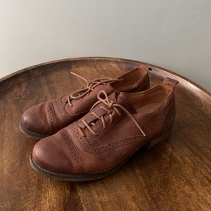 Leather lace up Shoes